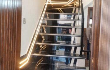 63/1 jinah  Corner boulevard