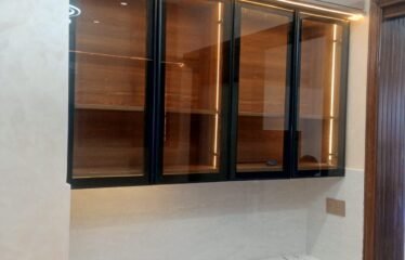 63/1 jinah  Corner boulevard